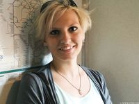 Feet - Milana - 2016-05-27 Barefoot shopping day