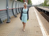 Feet - Milana - 2016-05-27 Barefoot shopping day