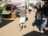 Feet - Milana - 2016-05-27 Barefoot shopping day
