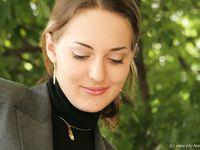 Feet - Nadya - 2007-01-20 Office barefoot lady