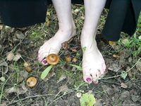 Feet - Nastya - 2003-10-15 A cemetery of used cars & deep in a wild forest with dirty soles
