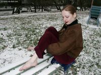 Feet - Nastya - 2003-12-16 The fist snow