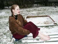 Feet - Nastya - 2003-12-16 The fist snow