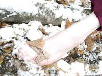 Feet - Nastya - 2003-12-16 The fist snow