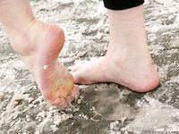 Feet - Nastya C - 2012-05-23 Frozen feet in public