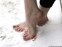 Feet - Nastya C - 2012-05-23 Frozen feet in public