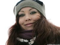 Feet - Nastya C - 2012-05-23 Frozen feet in public