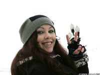 Feet - Nastya C - 2012-05-23 Frozen feet in public