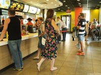 Feet - Nastya C - 2015-08-09 Afternoon city walk