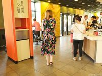 Feet - Nastya C - 2015-08-09 Afternoon city walk