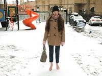 Feet - Nastya D - 2017-01-21 Cheerful barefoot girl