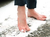 Feet - Nastya D - 2017-01-21 Cheerful barefoot girl