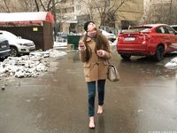 Feet - Nastya D - 2017-01-21 Cheerful barefoot girl