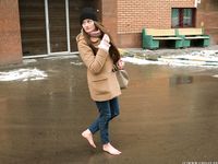 Feet - Nastya D - 2017-01-21 Cheerful barefoot girl