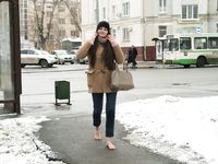 Feet - Nastya D - 2017-01-21 Cheerful barefoot girl