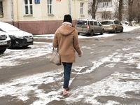 Feet - Nastya D - 2017-01-21 Cheerful barefoot girl