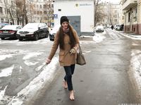 Feet - Nastya D - 2017-01-21 Cheerful barefoot girl