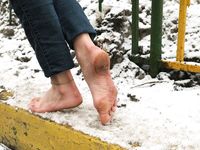 Feet - Nastya D - 2017-01-21 Cheerful barefoot girl