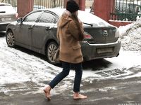 Feet - Nastya D - 2017-01-21 Cheerful barefoot girl