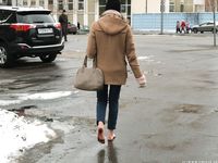 Feet - Nastya D - 2017-01-21 Cheerful barefoot girl