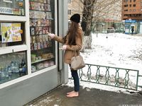 Feet - Nastya D - 2017-01-21 Cheerful barefoot girl