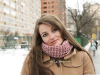 Feet - Nastya D - 2017-01-21 Cheerful barefoot girl