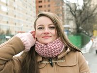 Feet - Nastya D - 2017-01-21 Cheerful barefoot girl