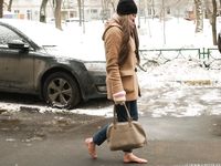 Feet - Nastya D - 2017-01-21 Cheerful barefoot girl