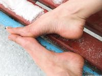 Feet - Nastya D - 2017-01-21 Cheerful barefoot girl