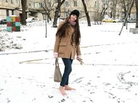 Feet - Nastya D - 2017-01-21 Cheerful barefoot girl