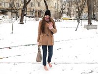 Feet - Nastya D - 2017-01-21 Cheerful barefoot girl