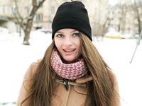 Feet - Nastya D - 2017-01-21 Cheerful barefoot girl