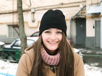 Feet - Nastya D - 2017-01-21 Cheerful barefoot girl