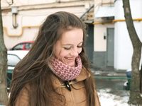 Feet - Nastya D - 2017-01-21 Cheerful barefoot girl