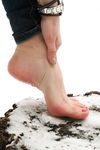Feet - Natalia A - 2016-10-25 Barefoot on the snow