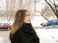 Feet - Natalia A - 2016-10-25 Barefoot on the snow