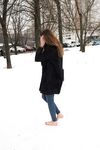 Feet - Natalia A - 2016-10-25 Barefoot on the snow