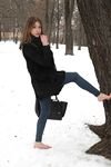 Feet - Natalia A - 2016-10-25 Barefoot on the snow