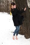 Feet - Natalia A - 2016-10-25 Barefoot on the snow