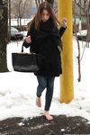 Feet - Natalia A - 2016-10-25 Barefoot on the snow
