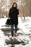 Feet - Natalia A - 2016-10-25 Barefoot on the snow