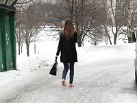 Feet - Natalia A - 2016-10-25 Barefoot on the snow