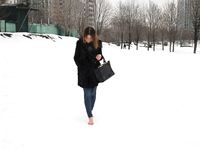 Feet - Natalia A - 2016-10-25 Barefoot on the snow