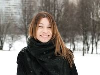 Feet - Natalia A - 2016-10-25 Barefoot on the snow