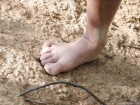 Feet - Natasha - 2003-10-02 Forest session