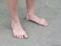 Feet - Natasha - 2003-10-02 Forest session