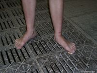 Feet - Natasha - 2003-10-02 Forest session