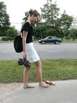 Feet - Natasha - 2004-01-04 Barefoot on the gravel
