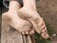 Feet - Natasha A + Luba - 2006-11-08 Tempted to a barefoot walk