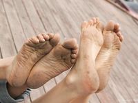 Feet - Natasha A + Luba - 2006-11-08 Tempted to a barefoot walk